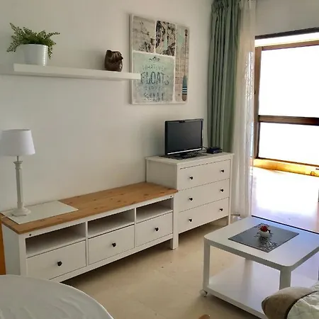 Gemelos 1 - Aloturin Apartment *