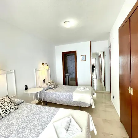 Gemelos 1 - Aloturin Apartament